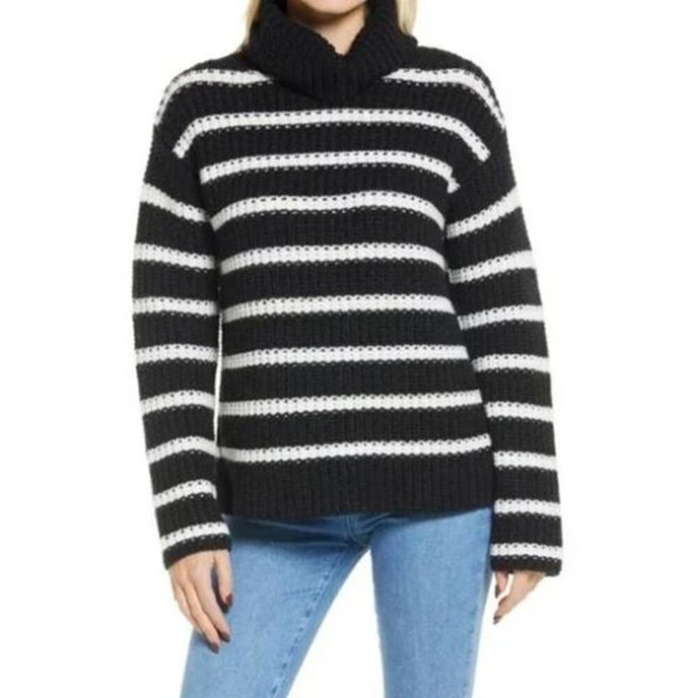 Caslon Black Ivory Stripe Cozy Turtleneck Sweater NWOT Size Small